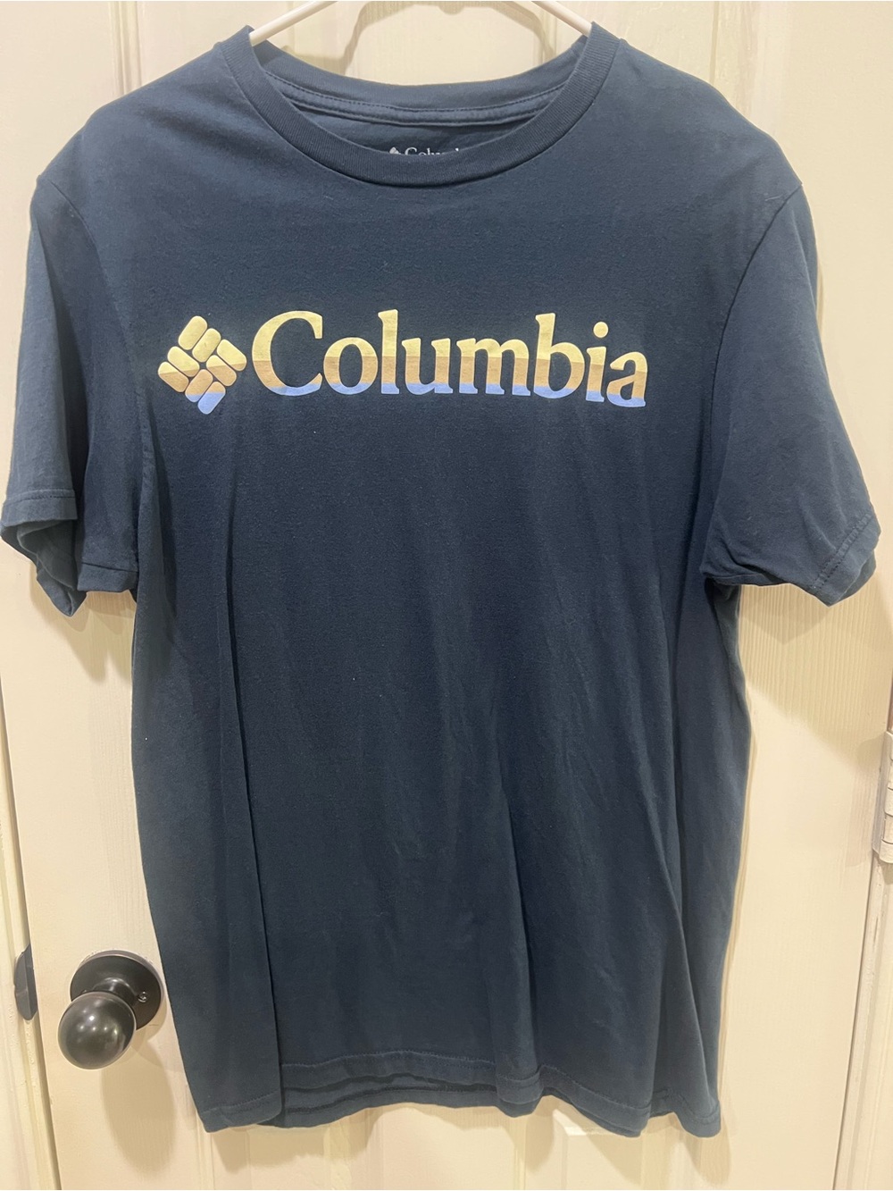 Columbia T-Shirt Mens Size Med Navy Blue Graphic Logo Cotton Short Sleeve Casual
